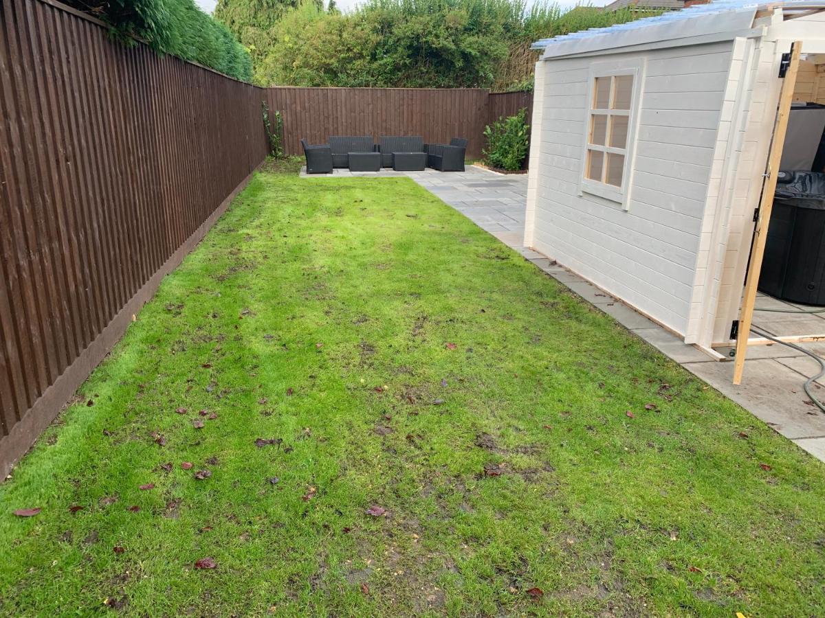 Fantastic Villa Bournemouth - Spa, Parking, Garden Exterior foto