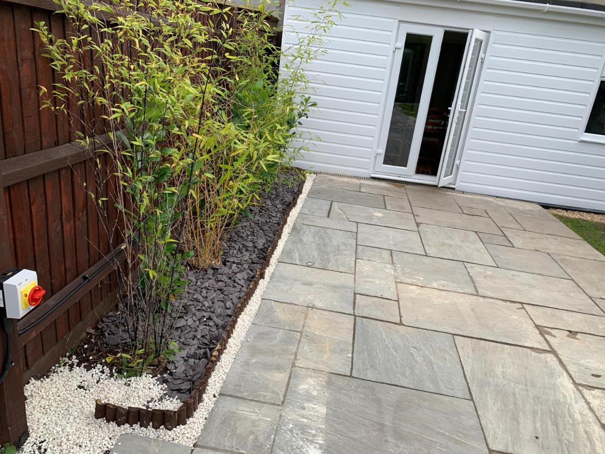 Fantastic Villa Bournemouth - Spa, Parking, Garden Exterior foto